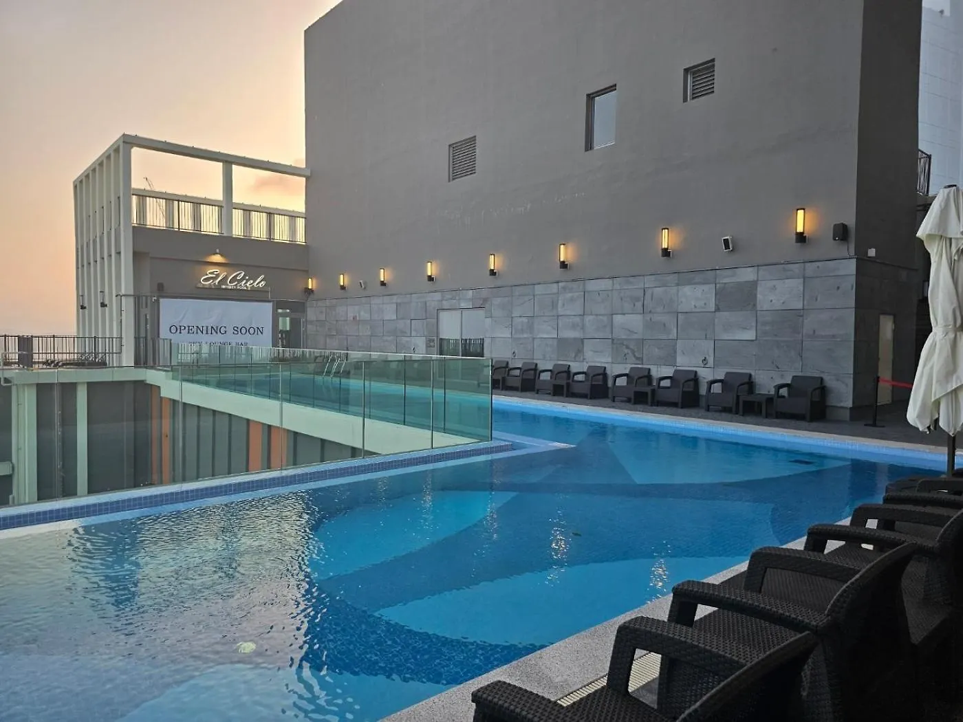 Elbon The Stay With A1 Busan