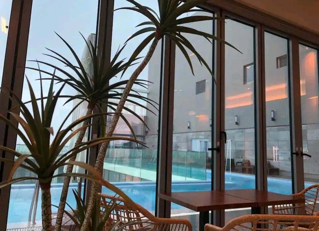 Elbon The Stay With A1 Busan