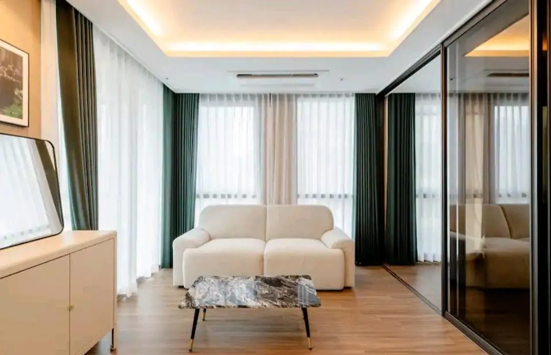 Elbon The Stay With A1 Busan South Korea