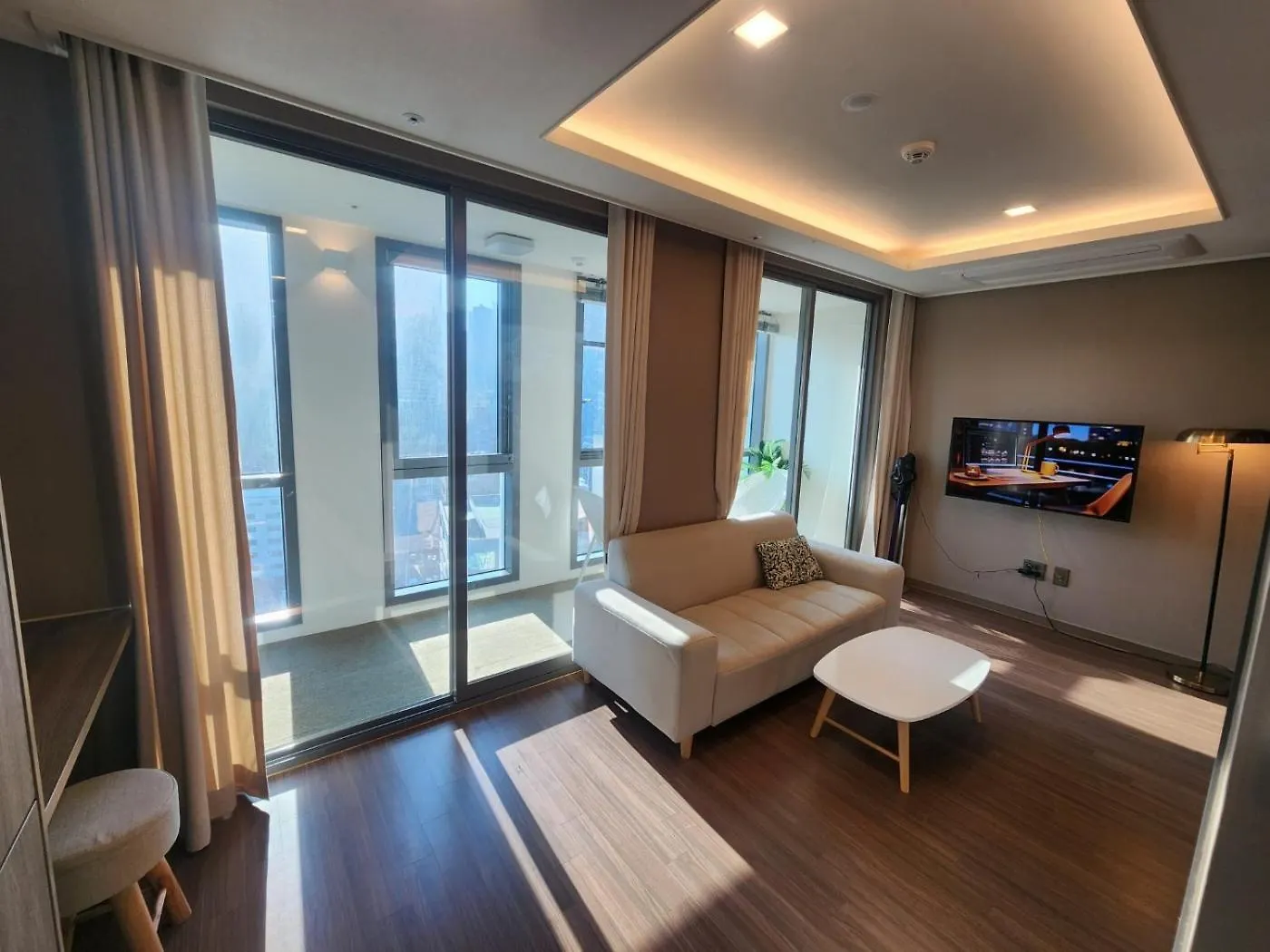 Aparthotel Elbon The Stay With A1 Busan South Korea